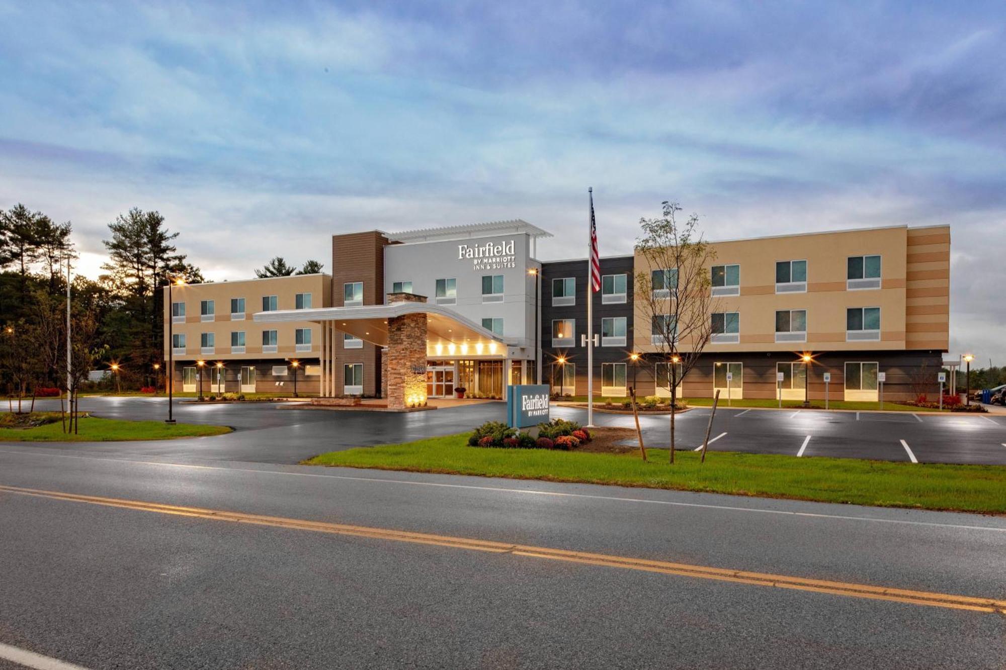 Fairfield Inn & Suites By Marriott Queensbury Glens Falls/Lake George 외부 사진